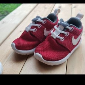 Nike shoes toddler